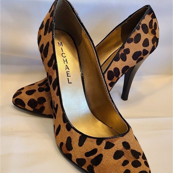 Michael Shannon Shoes - MICHAEL leather upper animal print pumps sz 6 1/2M